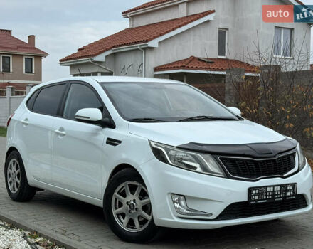 Білий Кіа Ріо, об'ємом двигуна 1.59 л та пробігом 163 тис. км за 8200 $, фото 14 на Automoto.ua