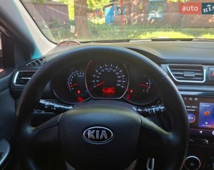 Білий Кіа Ріо, об'ємом двигуна 1.6 л та пробігом 185 тис. км за 7899 $, фото 12 на Automoto.ua