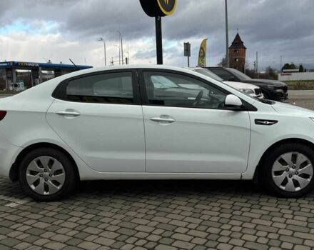 Білий Кіа Ріо, об'ємом двигуна 1.4 л та пробігом 200 тис. км за 6900 $, фото 7 на Automoto.ua