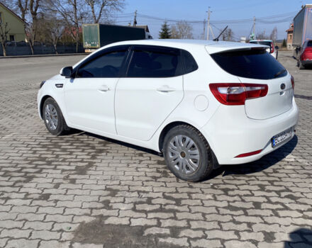 Білий Кіа Ріо, об'ємом двигуна 1.4 л та пробігом 103 тис. км за 6750 $, фото 3 на Automoto.ua