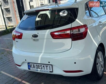 Белый Киа Рио, объемом двигателя 1.6 л и пробегом 138 тыс. км за 9500 $, фото 9 на Automoto.ua