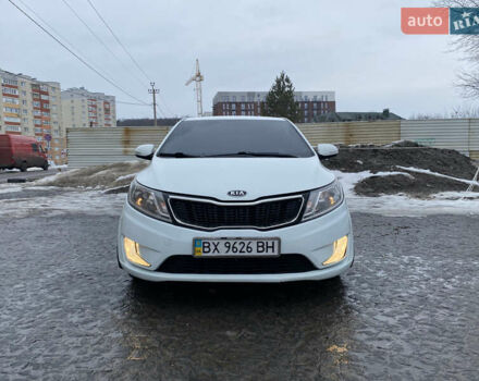 Белый Киа Рио, объемом двигателя 1.59 л и пробегом 210 тыс. км за 6700 $, фото 2 на Automoto.ua