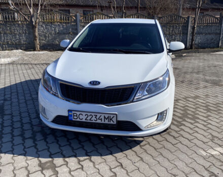Білий Кіа Ріо, об'ємом двигуна 1.4 л та пробігом 103 тис. км за 6750 $, фото 10 на Automoto.ua