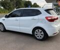 Белый Киа Рио, объемом двигателя 1.4 л и пробегом 128 тыс. км за 8000 $, фото 3 на Automoto.ua