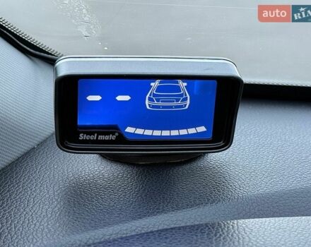 Белый Киа Рио, объемом двигателя 1.59 л и пробегом 28 тыс. км за 10000 $, фото 23 на Automoto.ua