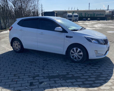 Белый Киа Рио, объемом двигателя 1.4 л и пробегом 103 тыс. км за 6700 $, фото 7 на Automoto.ua