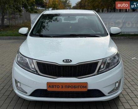 Білий Кіа Ріо, об'ємом двигуна 1.6 л та пробігом 99 тис. км за 8700 $, фото 1 на Automoto.ua