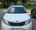Белый Киа Рио, объемом двигателя 1.6 л и пробегом 299 тыс. км за 5800 $, фото 1 на Automoto.ua