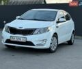 Белый Киа Рио, объемом двигателя 1.59 л и пробегом 28 тыс. км за 10000 $, фото 8 на Automoto.ua