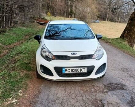 Білий Кіа Ріо, об'ємом двигуна 1.1 л та пробігом 210 тис. км за 6300 $, фото 8 на Automoto.ua