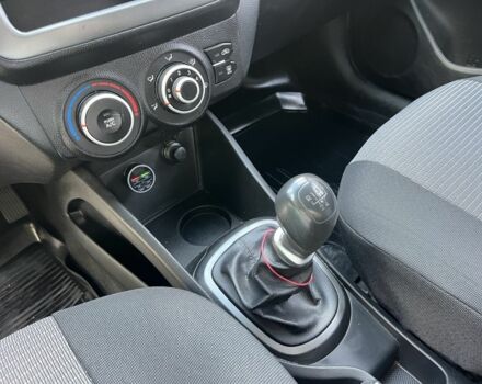 Белый Киа Рио, объемом двигателя 1.4 л и пробегом 279 тыс. км за 7000 $, фото 13 на Automoto.ua