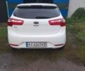Белый Киа Рио, объемом двигателя 1.59 л и пробегом 70 тыс. км за 8900 $, фото 1 на Automoto.ua
