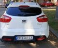 Белый Киа Рио, объемом двигателя 1.12 л и пробегом 250 тыс. км за 4400 $, фото 3 на Automoto.ua