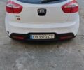 Белый Киа Рио, объемом двигателя 1.2 л и пробегом 203 тыс. км за 5600 $, фото 4 на Automoto.ua