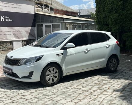 Белый Киа Рио, объемом двигателя 1.4 л и пробегом 279 тыс. км за 7000 $, фото 6 на Automoto.ua