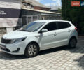 Белый Киа Рио, объемом двигателя 1.4 л и пробегом 279 тыс. км за 7200 $, фото 6 на Automoto.ua