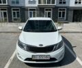 Белый Киа Рио, объемом двигателя 1.6 л и пробегом 173 тыс. км за 7200 $, фото 3 на Automoto.ua