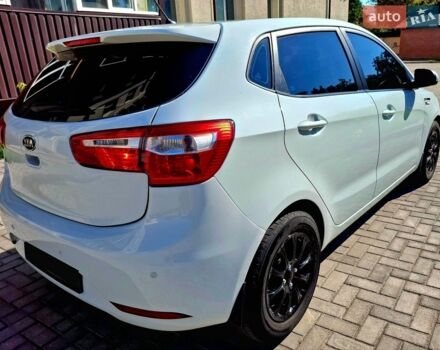 Білий Кіа Ріо, об'ємом двигуна 1.6 л та пробігом 185 тис. км за 7899 $, фото 10 на Automoto.ua