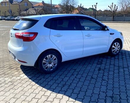 Белый Киа Рио, объемом двигателя 1.4 л и пробегом 102 тыс. км за 6850 $, фото 1 на Automoto.ua