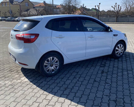 Білий Кіа Ріо, об'ємом двигуна 1.4 л та пробігом 101 тис. км за 7000 $, фото 8 на Automoto.ua