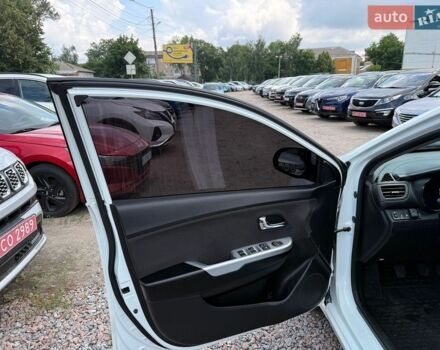Белый Киа Рио, объемом двигателя 1.6 л и пробегом 173 тыс. км за 7499 $, фото 14 на Automoto.ua