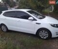 Белый Киа Рио, объемом двигателя 1.59 л и пробегом 70 тыс. км за 8900 $, фото 3 на Automoto.ua