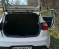 Белый Киа Рио, объемом двигателя 1.1 л и пробегом 210 тыс. км за 6300 $, фото 25 на Automoto.ua