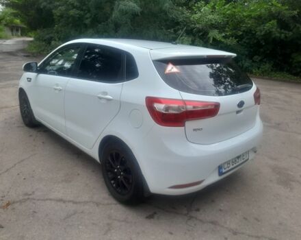 Білий Кіа Ріо, об'ємом двигуна 1.6 л та пробігом 189 тис. км за 6700 $, фото 7 на Automoto.ua
