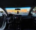 Білий Кіа Ріо, об'ємом двигуна 1.4 л та пробігом 330 тис. км за 3800 $, фото 13 на Automoto.ua