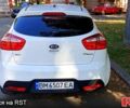 Білий Кіа Ріо, об'ємом двигуна 1.1 л та пробігом 250 тис. км за 4850 $, фото 3 на Automoto.ua