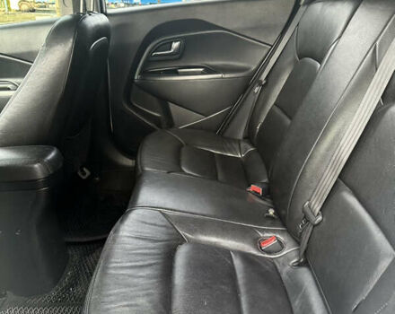 Білий Кіа Ріо, об'ємом двигуна 1.1 л та пробігом 330 тис. км за 6900 $, фото 13 на Automoto.ua