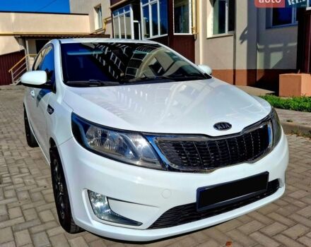 Білий Кіа Ріо, об'ємом двигуна 1.6 л та пробігом 185 тис. км за 7899 $, фото 3 на Automoto.ua