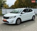 Білий Кіа Ріо, об'ємом двигуна 1.6 л та пробігом 99 тис. км за 8700 $, фото 1 на Automoto.ua