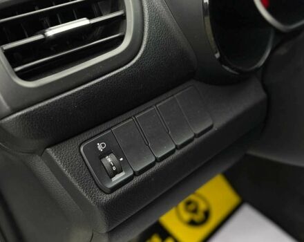 Білий Кіа Ріо, об'ємом двигуна 1.4 л та пробігом 200 тис. км за 6900 $, фото 18 на Automoto.ua