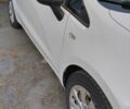 Белый Киа Рио, объемом двигателя 1.2 л и пробегом 203 тыс. км за 5600 $, фото 3 на Automoto.ua
