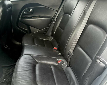 Білий Кіа Ріо, об'ємом двигуна 1.1 л та пробігом 330 тис. км за 6900 $, фото 16 на Automoto.ua