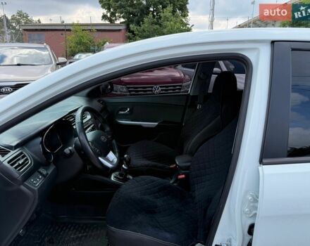 Белый Киа Рио, объемом двигателя 1.6 л и пробегом 173 тыс. км за 7499 $, фото 15 на Automoto.ua