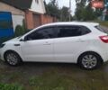Белый Киа Рио, объемом двигателя 1.59 л и пробегом 70 тыс. км за 8900 $, фото 2 на Automoto.ua