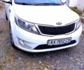 Белый Киа Рио, объемом двигателя 1.6 л и пробегом 296 тыс. км за 5500 $, фото 2 на Automoto.ua