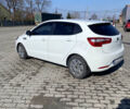 Білий Кіа Ріо, об'ємом двигуна 1.4 л та пробігом 101 тис. км за 7000 $, фото 5 на Automoto.ua