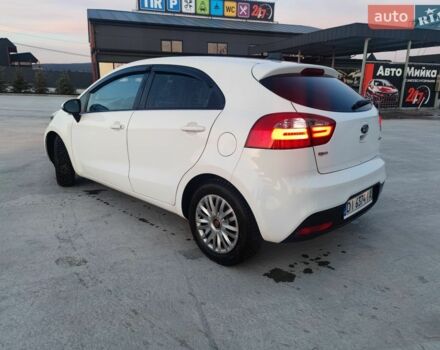 Белый Киа Рио, объемом двигателя 1.4 л и пробегом 299 тыс. км за 7200 $, фото 3 на Automoto.ua