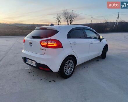 Белый Киа Рио, объемом двигателя 1.4 л и пробегом 299 тыс. км за 6199 $, фото 1 на Automoto.ua