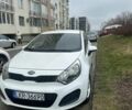 Білий Кіа Ріо, об'ємом двигуна 0 л та пробігом 190 тис. км за 5000 $, фото 5 на Automoto.ua
