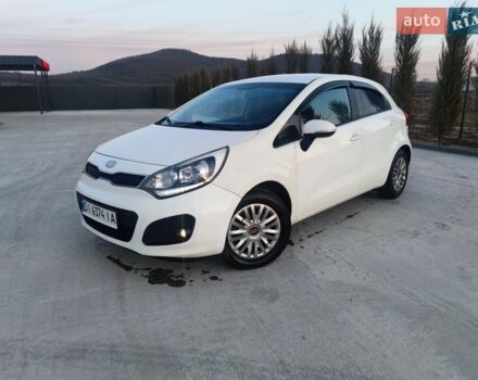Белый Киа Рио, объемом двигателя 1.4 л и пробегом 285 тыс. км за 6999 $, фото 4 на Automoto.ua