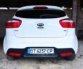 Білий Кіа Ріо, об'ємом двигуна 1.6 л та пробігом 202 тис. км за 7500 $, фото 7 на Automoto.ua