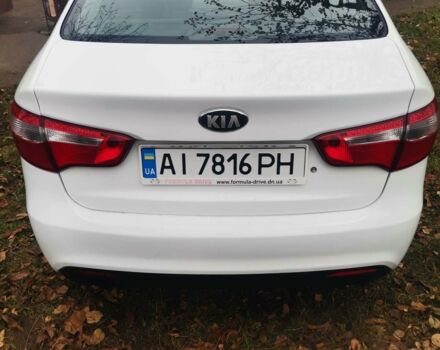 Белый Киа Рио, объемом двигателя 1.4 л и пробегом 159 тыс. км за 7000 $, фото 2 на Automoto.ua