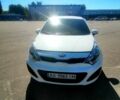 Белый Киа Рио, объемом двигателя 1.1 л и пробегом 140 тыс. км за 6000 $, фото 1 на Automoto.ua