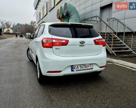 Белый Киа Рио, объемом двигателя 1.4 л и пробегом 132 тыс. км за 8999 $, фото 83 на Automoto.ua