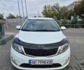 Белый Киа Рио, объемом двигателя 1.4 л и пробегом 82 тыс. км за 8000 $, фото 1 на Automoto.ua