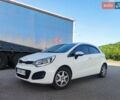 Белый Киа Рио, объемом двигателя 1.4 л и пробегом 282 тыс. км за 7799 $, фото 1 на Automoto.ua